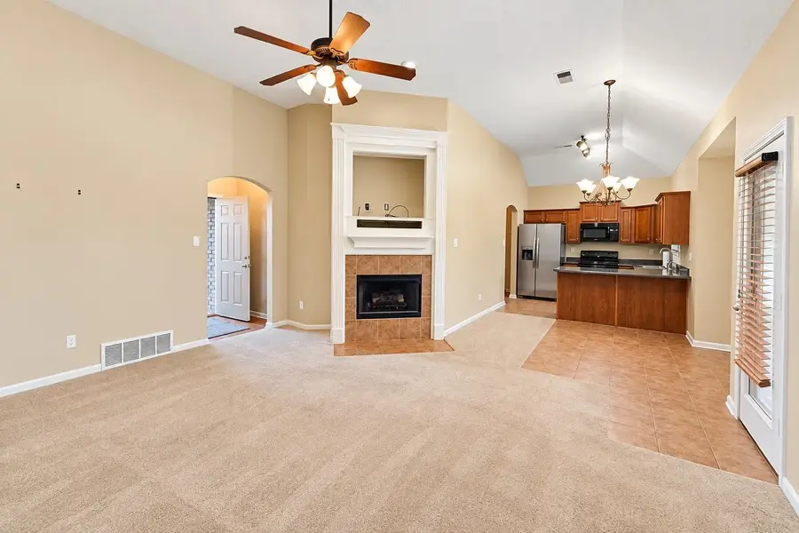 295 VILLAGE DR, Oakland, TN 38060 - #3