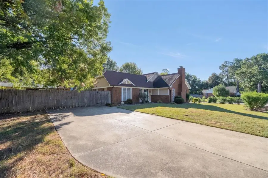 2118 WHITEBARK DR, Memphis, TN 38133 - #3
