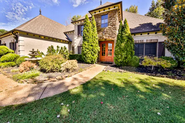 4490 VILLAGE GATE DR, Arlington, TN 38002