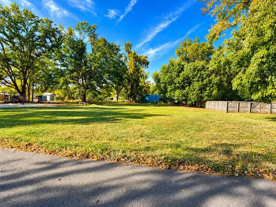 179 BAILEY ST, Savannah, TN 38372 - #3