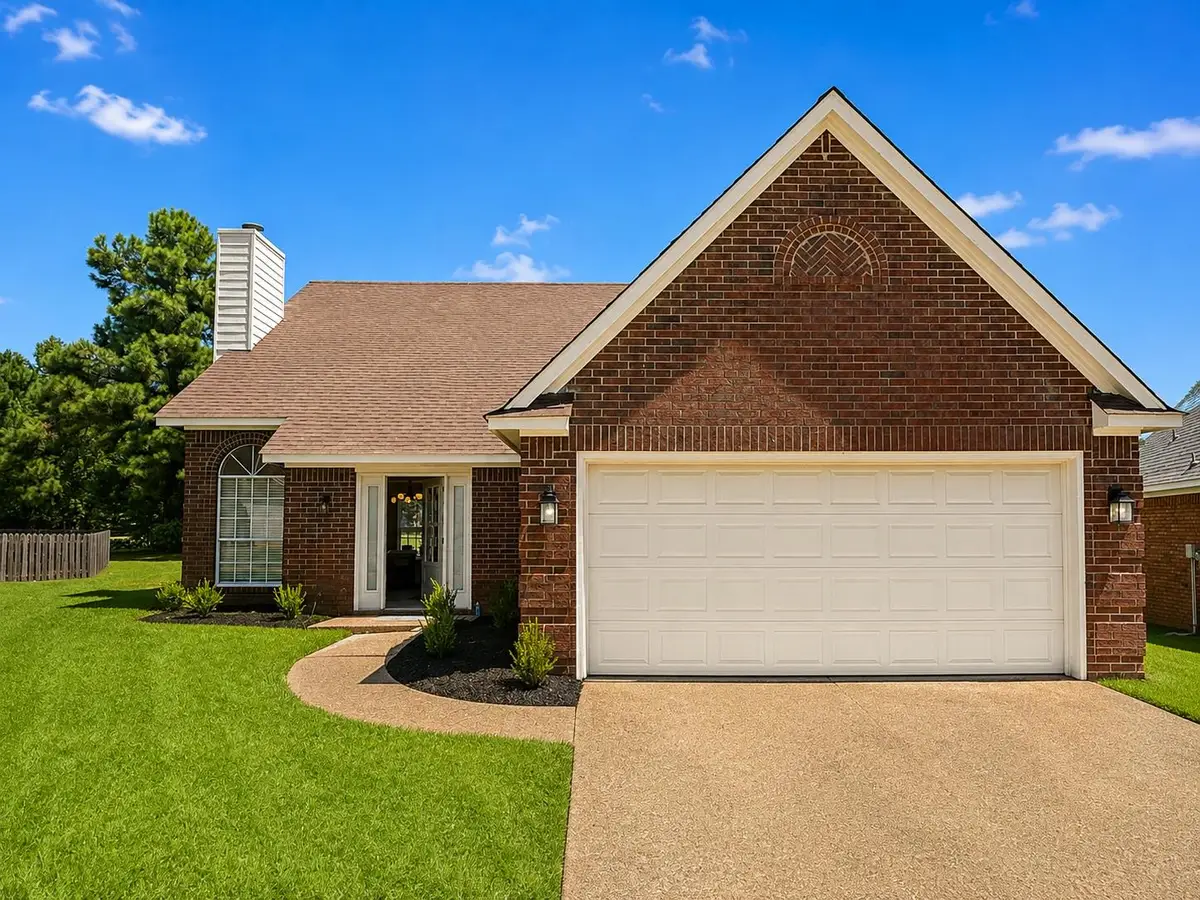 3252 CLUB GROVE CV, Lakeland, TN 38002 - #1