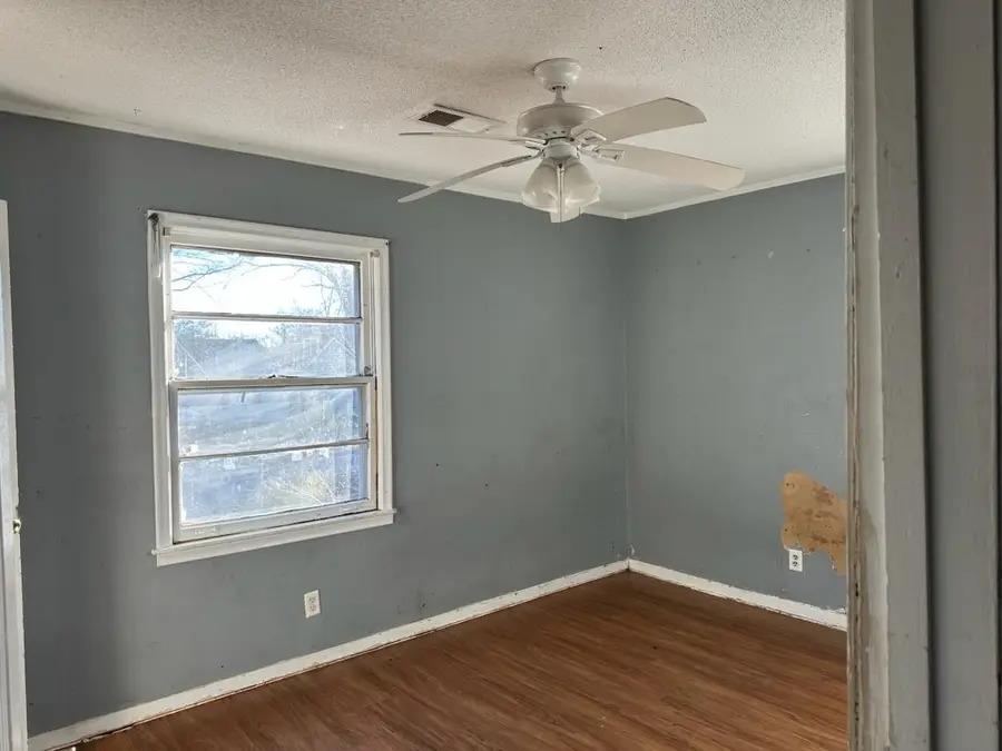 1715 RUSSWOOD DR, Memphis, TN 38108 - #3