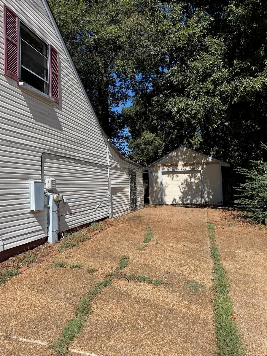 6384 OAK PARK DR, Memphis, TN 38134 - #3
