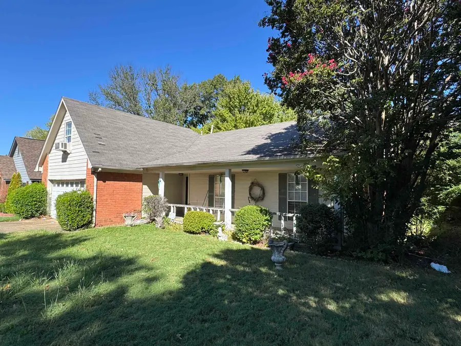 7720 DEERFIELD TRCE, Memphis, TN 38133 - #2