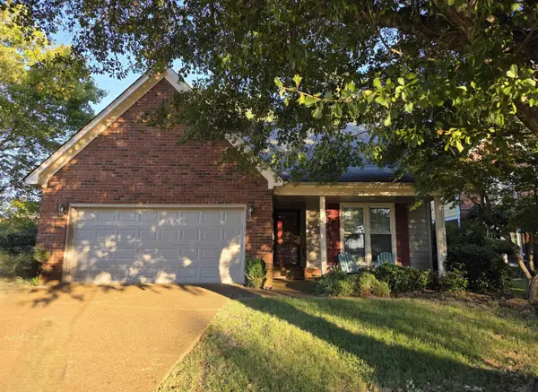 2438 LAKE EDGE DR, Memphis, TN 38016