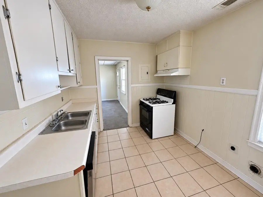1341 ISABELLE ST, Memphis, TN 38122 - #3