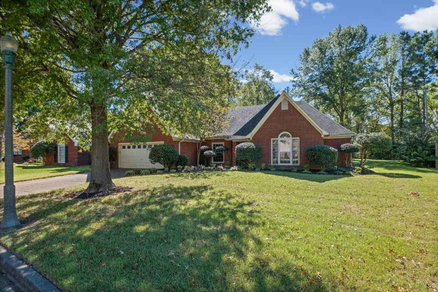 8391 KINGS TRAIL CV, Cordova, TN 38016 - #2