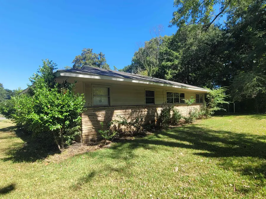 4056 HERMITAGE DR, Memphis, TN 38116 - #3