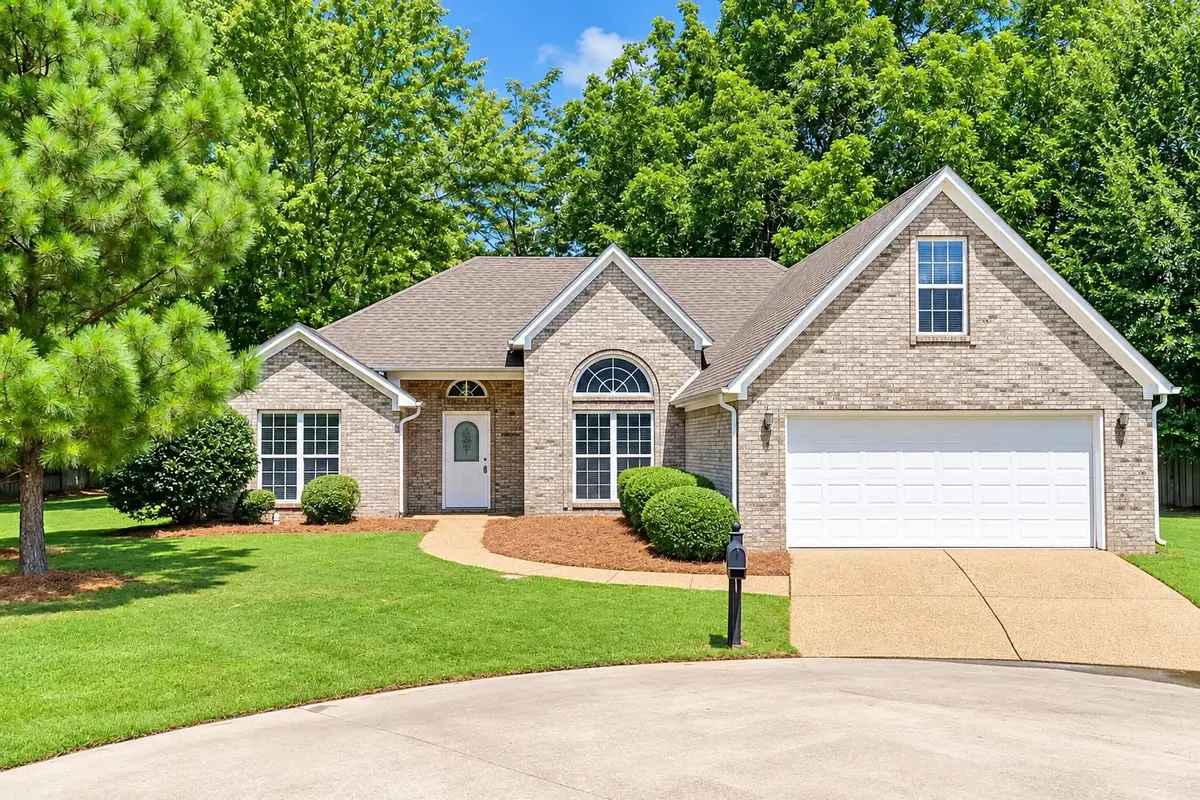 23 WEATHERSTONE DR, Jackson, TN 38305 - #1