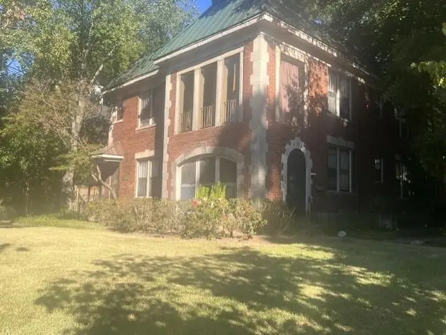 431 EVERGREEN DR N, Memphis, TN 38112 - #3