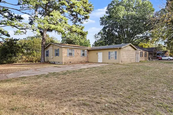 2984 CURTIS ST, Memphis, TN 38118