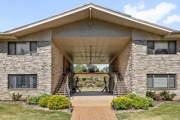4400 POPLAR AVE #17, Memphis, TN 38117