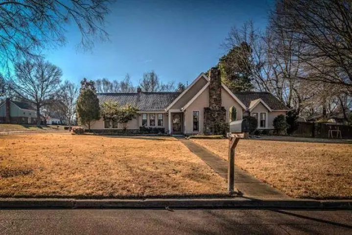 145 W HARPERS FERRY RD, Collierville, TN 38017 - #1