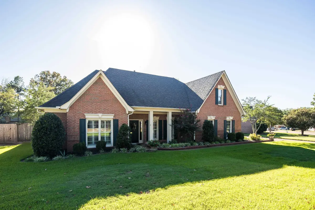 585 ENJELICA CV, Collierville, TN 38017 - #1