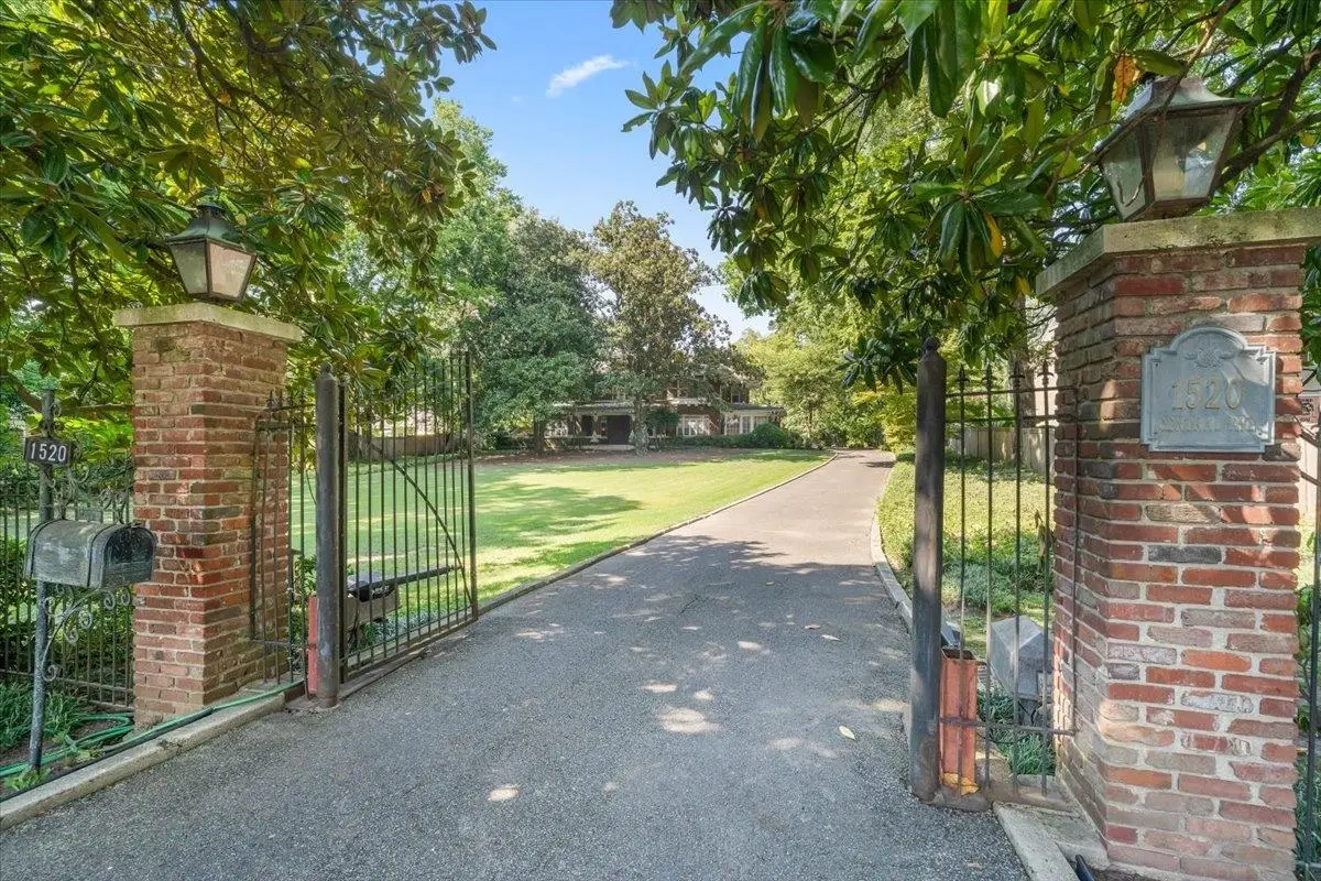 1520 CENTRAL AVE, Memphis, TN 38104 - #1