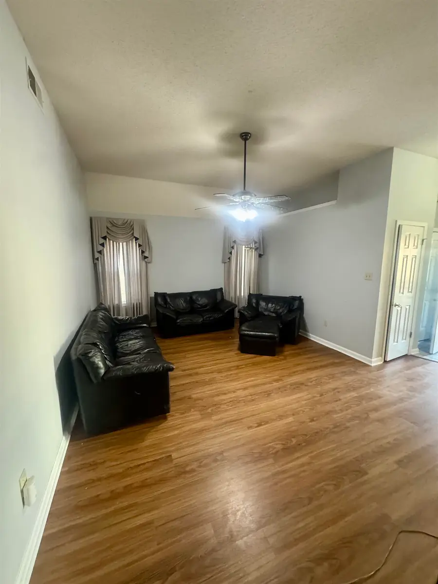 5791 HICKORY COMMONS DR, Memphis, TN 38141 - #2