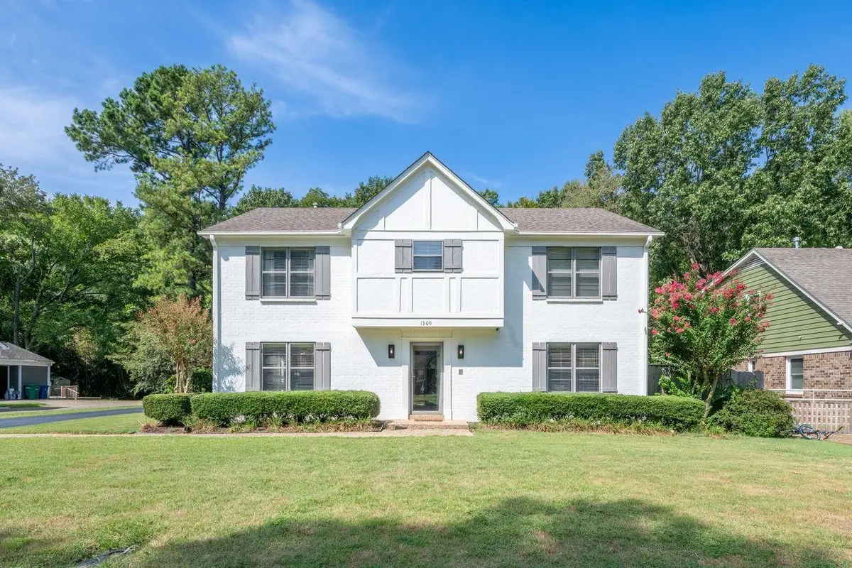 1309 BROOKSIDE DR, Germantown, TN 38138 - #1