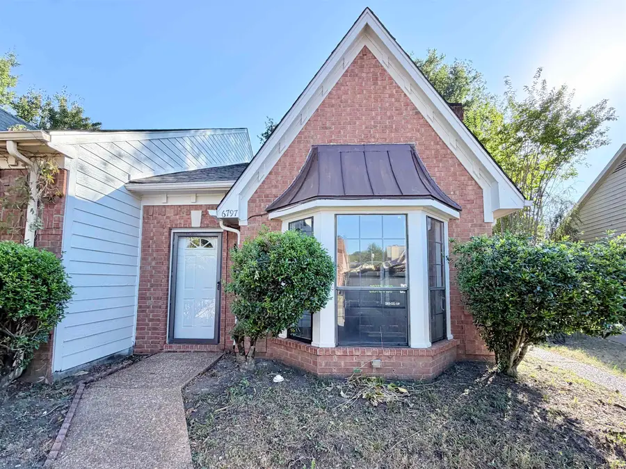 6797 ROSS RIDGE DR, Memphis, TN 38141 - #2