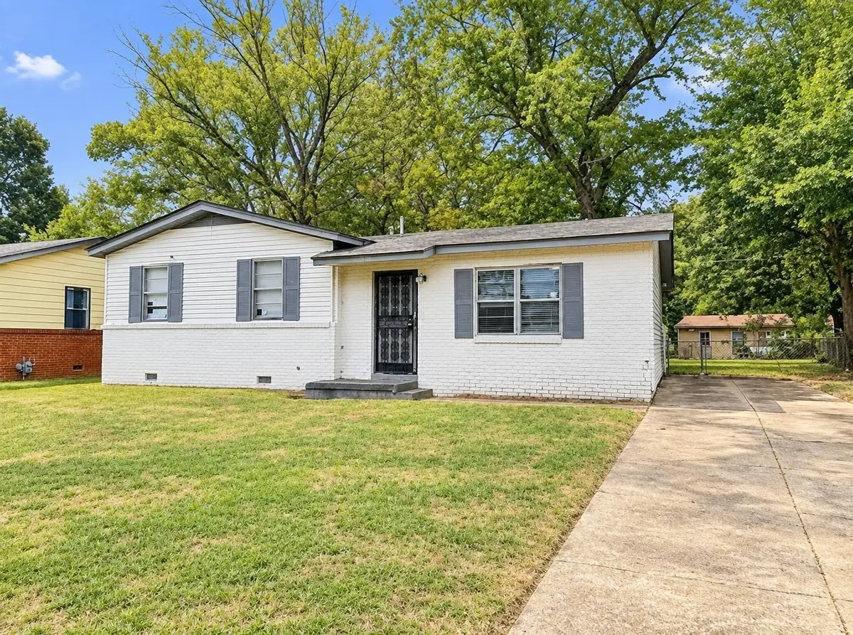 3957 HAMMETT DR, Memphis, TN 38109 - #1