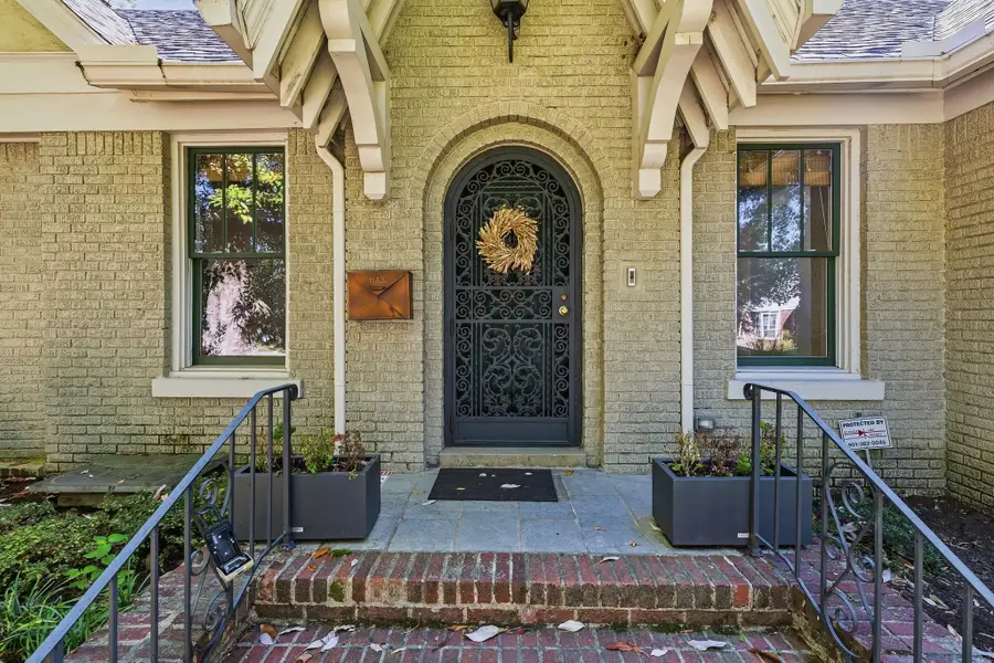 1521 LINDEN AVE, Memphis, TN 38104 - #3