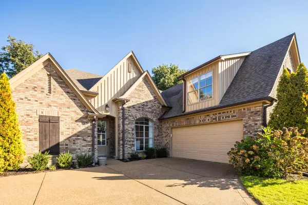 7924 IVY LAKE DR, Bartlett, TN 38133