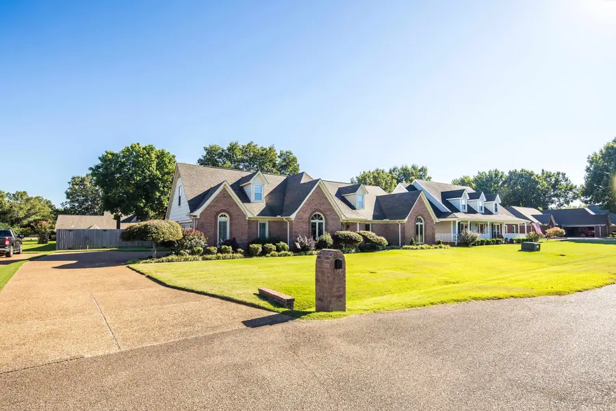 3336 PATRICIA ELLEN DR, Bartlett, TN 38133 - #2