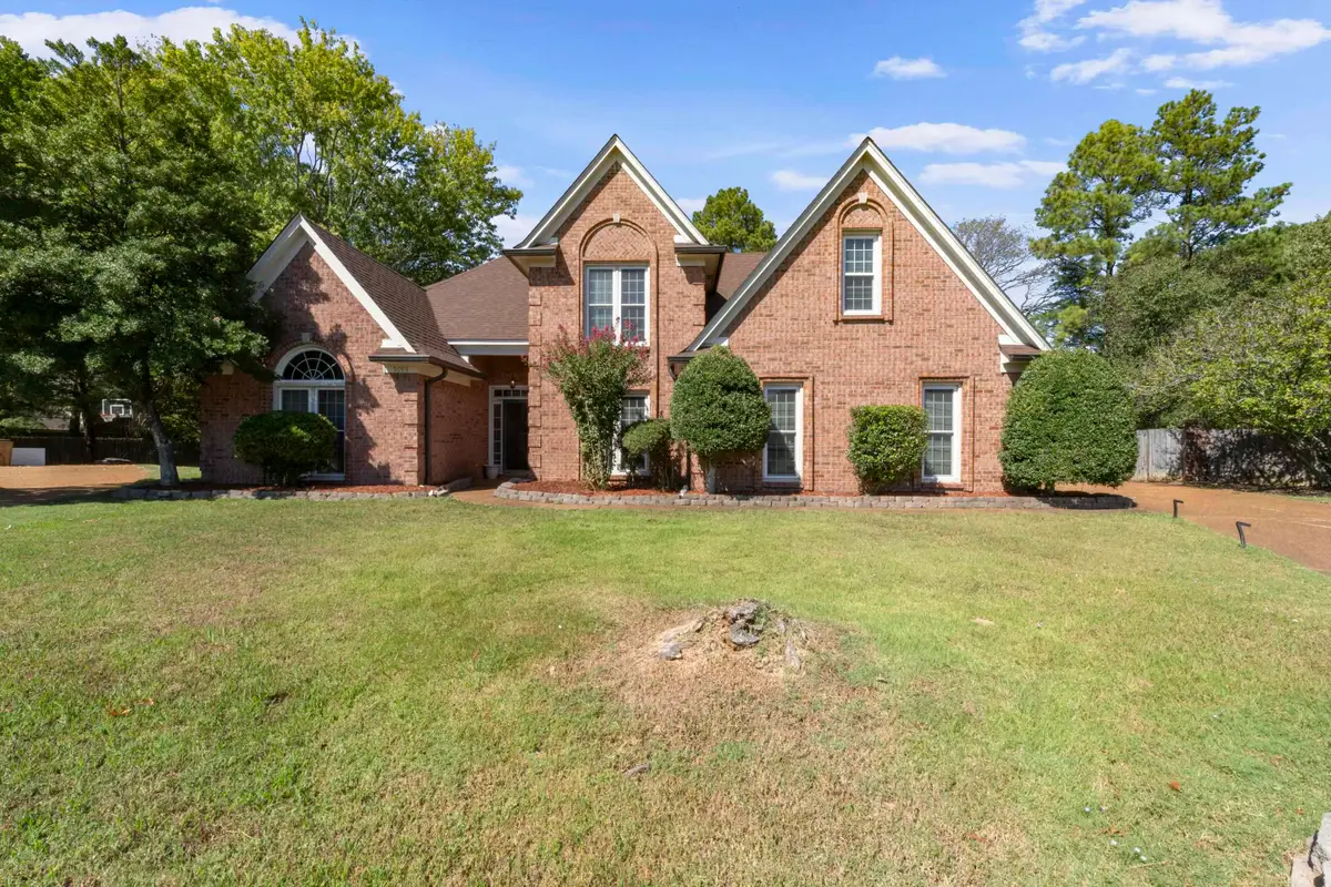 5095 COTSWOLD LN, Memphis, TN 38125 - #1
