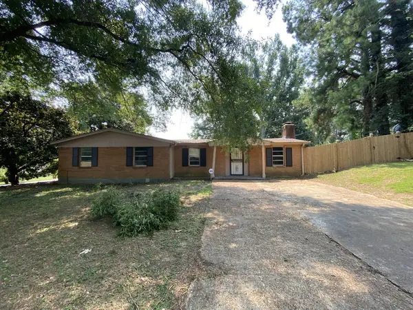 3735 TESSLAND RD, Memphis, TN 38128