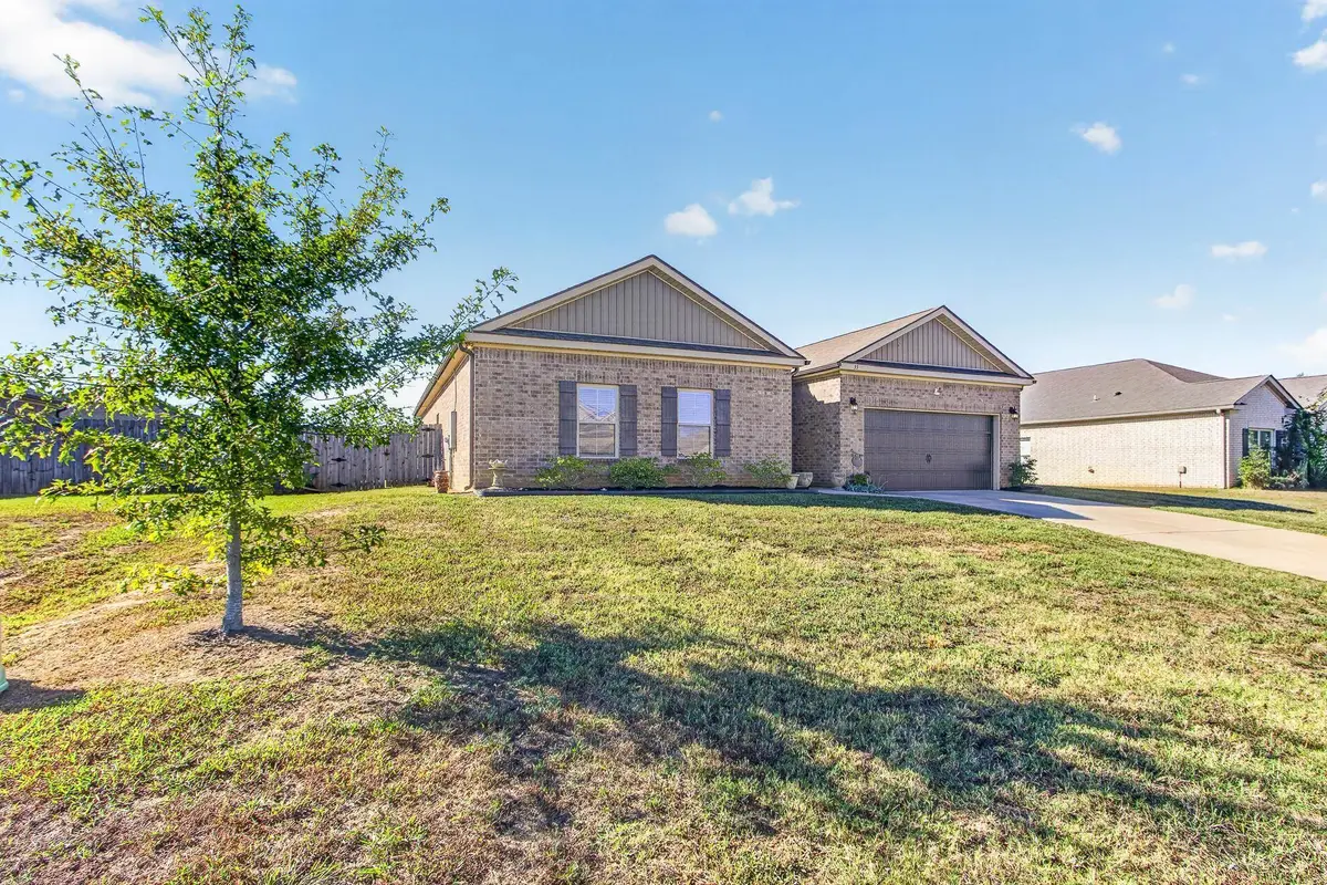 35 BEAU WILKES LN, Oakland, TN 38060 - #1