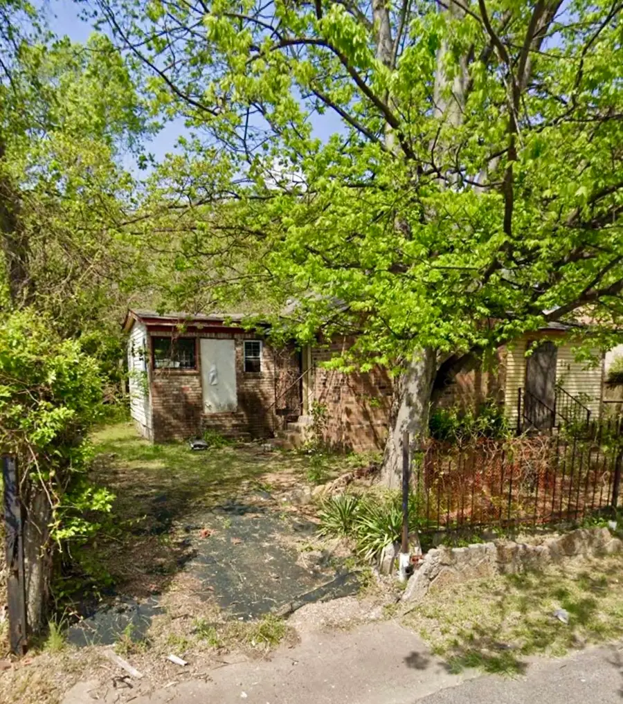 106 DOVER AVE, Memphis, TN 38106 - #3