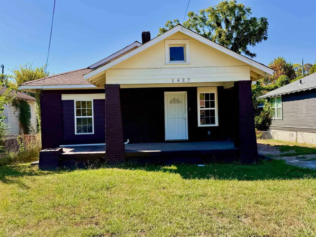 1427 S WILLETT ST, Memphis, TN 38106 - #1
