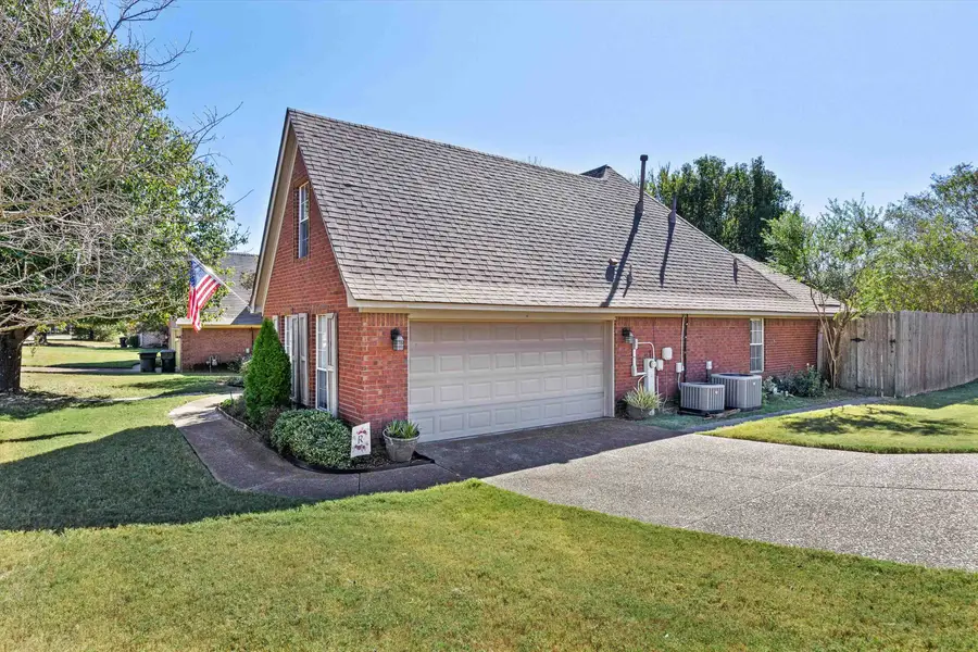 7735 SHADOW ELM RD, Bartlett, TN 38002 - #3