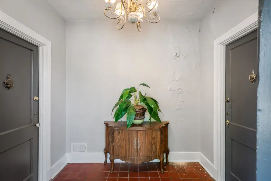 328 N MCLEAN BLVD N, Memphis, TN 38112 - #2