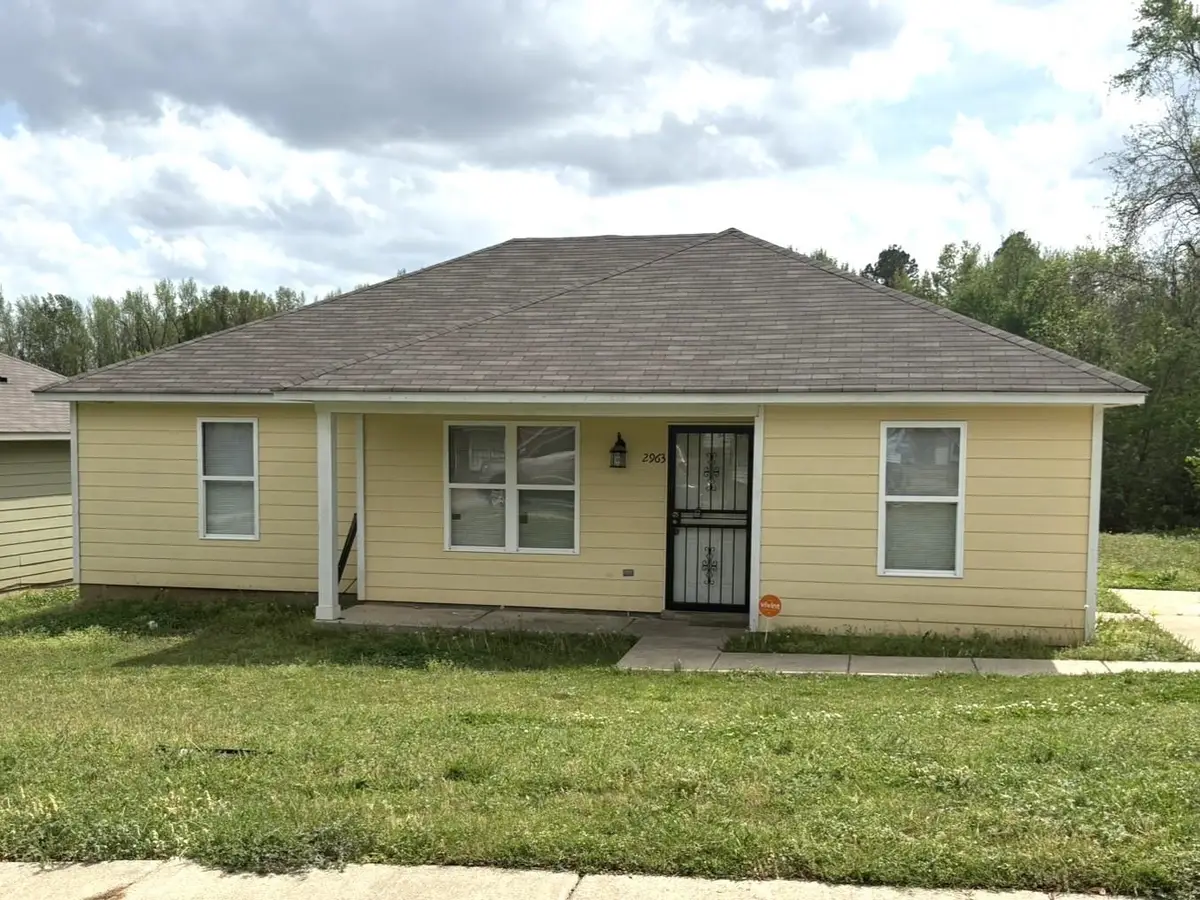 2963 LAKE PARK RD, Memphis, TN 38127 - #1