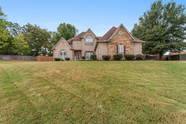 6245 CHRISTINA WOOD DR, Bartlett, TN 38135