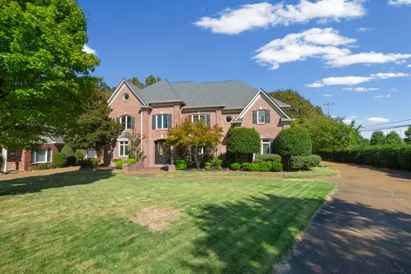 1419 RED BEND CV, Collierville, TN 38017