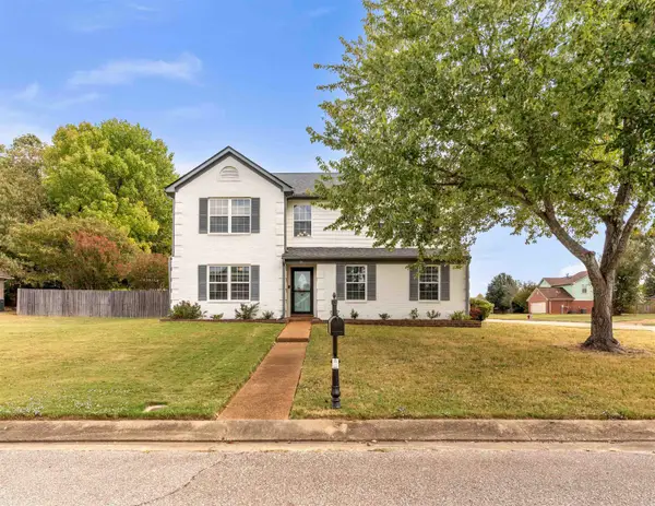 10 OAKLAND WOODS CV, Oakland, TN 38060