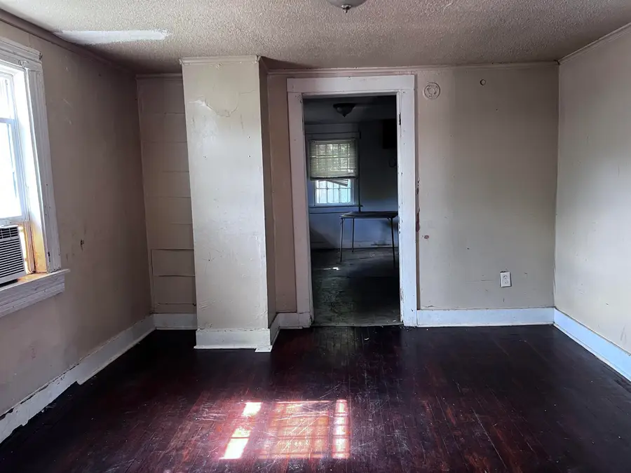 1773 N HOLLYWOOD ST, Memphis, TN 38108 - #3