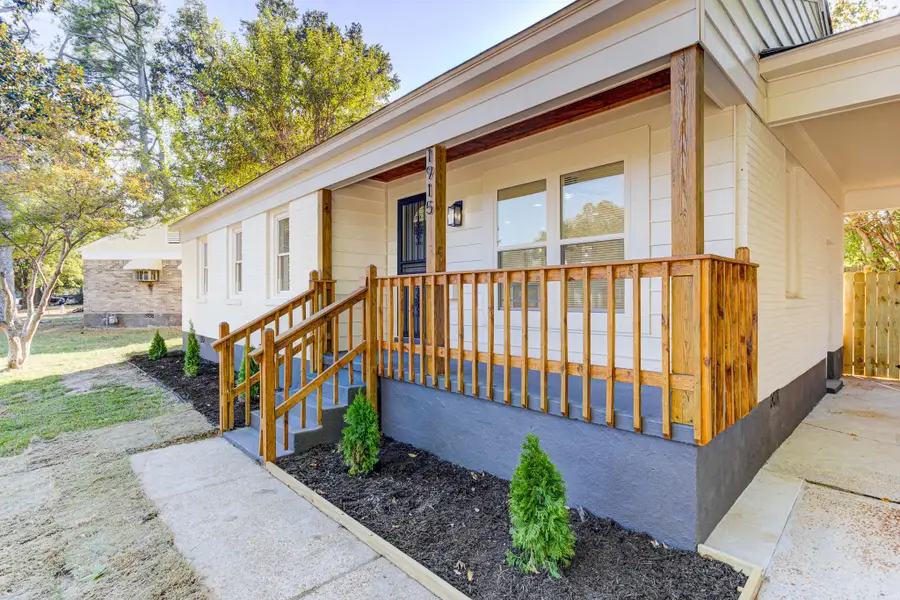 1915 HARTLAND ST, Memphis, TN 38128 - #2