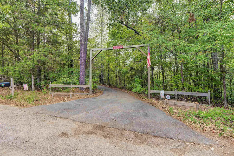 3800 ENON LN, Bolivar, TN 38008-4206 - #2
