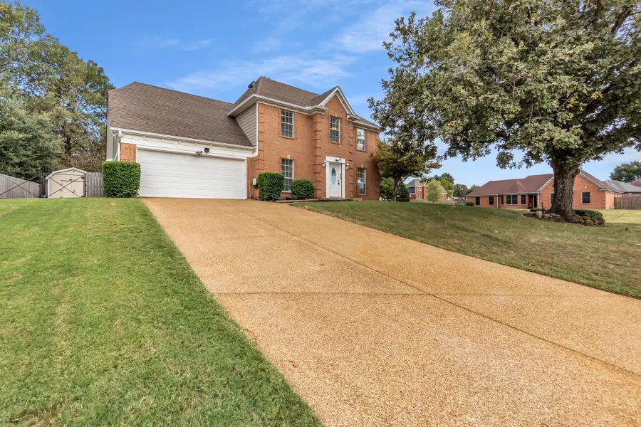 10 OAKSHIRE CV, Oakland, TN 38060 - #2