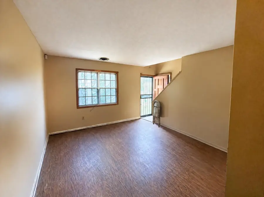 1181 PELICAN LN, Memphis, TN 38109 - #3