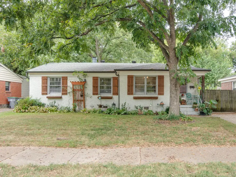 1519 IVY RD, Memphis, TN 38117 - #3
