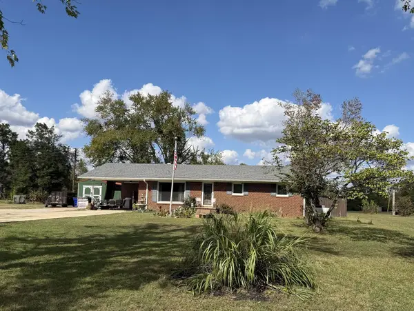 457 VINE ST, Savannah, TN 38372
