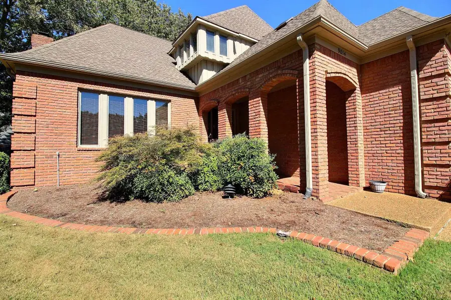 9014 BRIDGETOWNE CV, Germantown, TN 38139 - #2