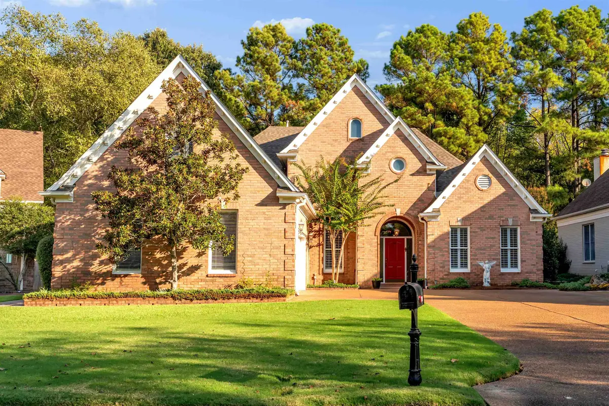 8400 WOOD MANOR CV, Cordova, TN 38016 - #1
