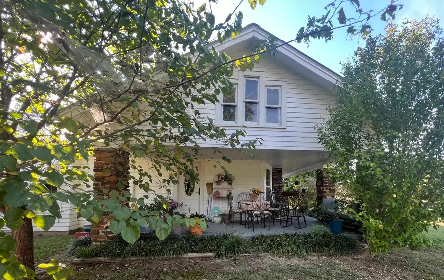 15570 HWY 64 HWY, Bolivar, TN 38008-6938 - #2