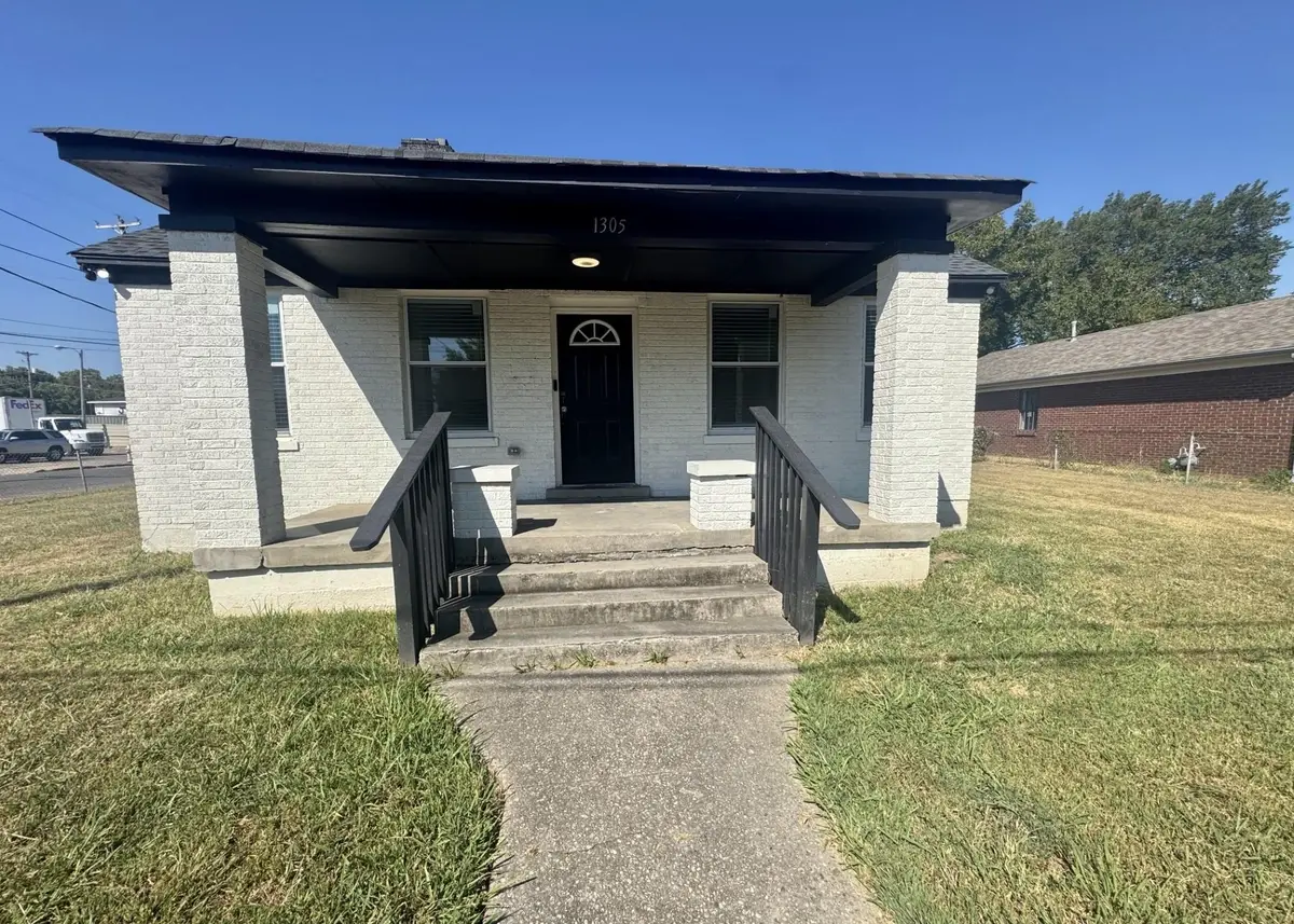1305 BRYAN ST, Memphis, TN 38108 - #1