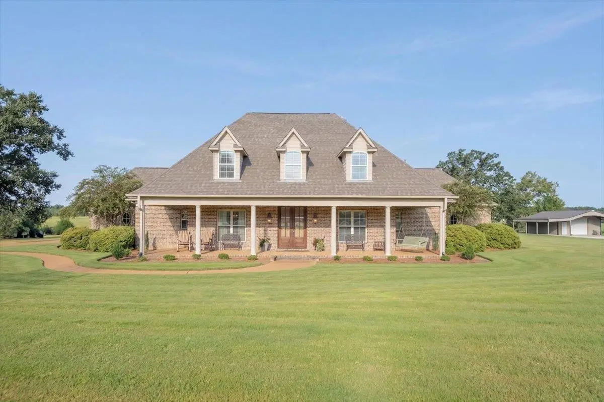 173 WINTER OAKS DR, Lamar, MS 38642 - #1