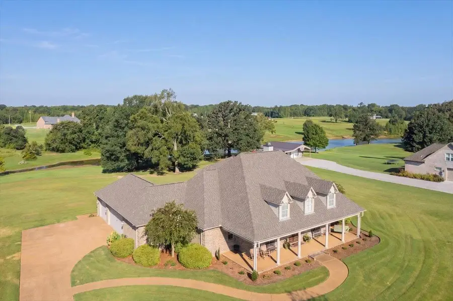 173 WINTER OAKS DR, Lamar, MS 38642 - #2